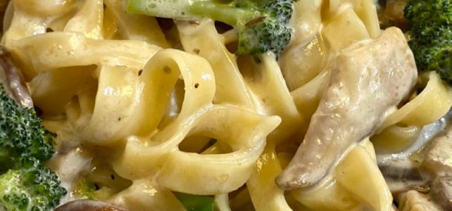 Cream Pasta Recipe | Olive’s Cooking | Creamy Mushroom Pasta #Shorts