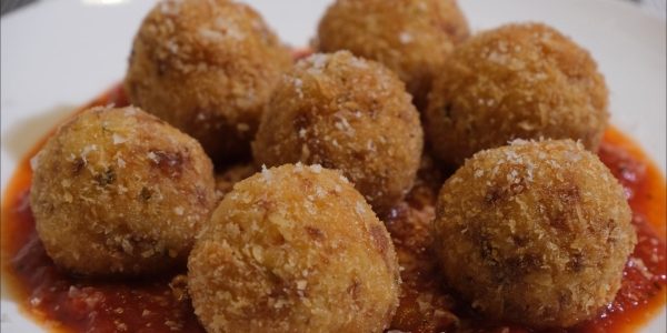 How to make Arancini Rice Balls / Arancini Recipe | Homemade Italian Rice Balls